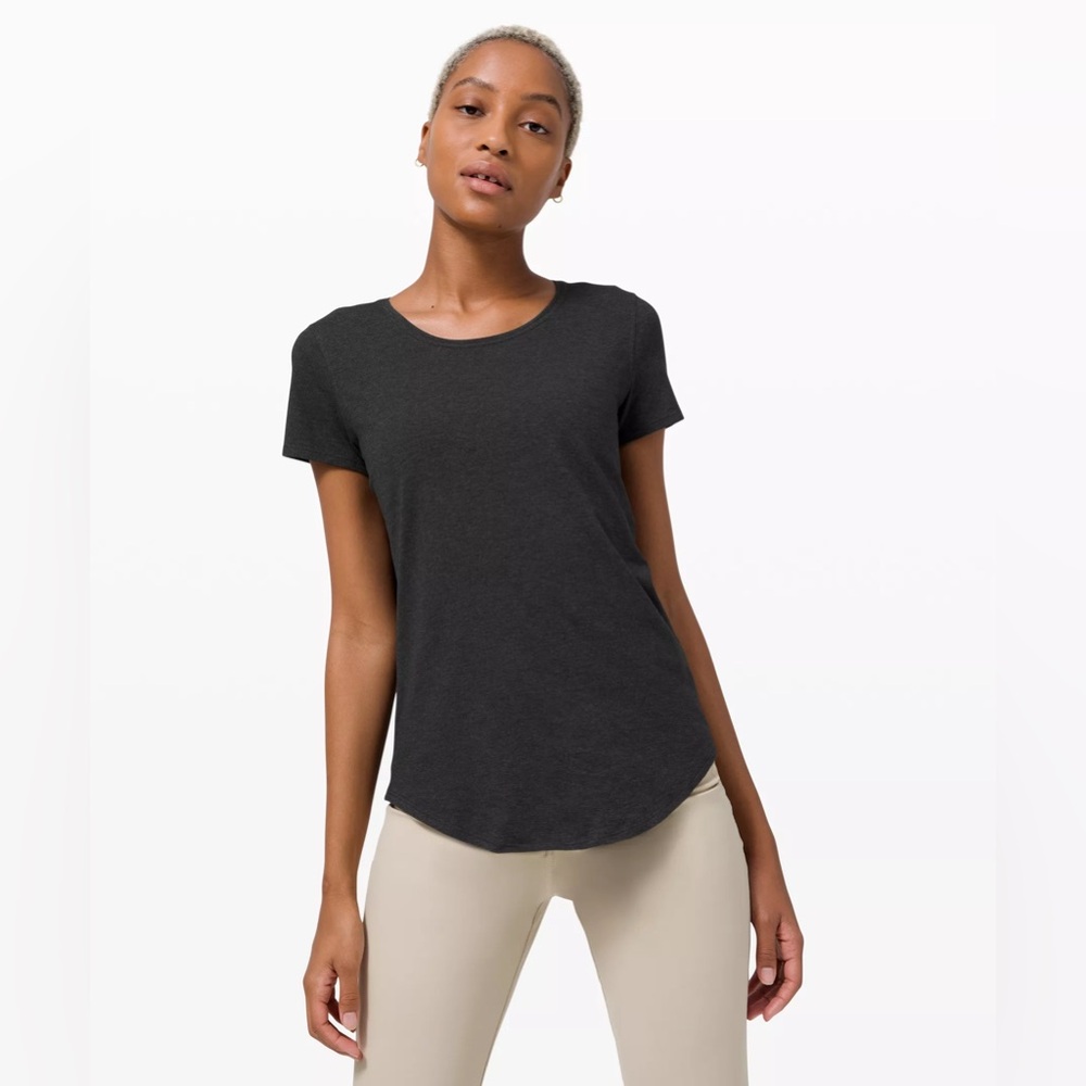 Lululemon Love Crew lll Heathered Black tshirt